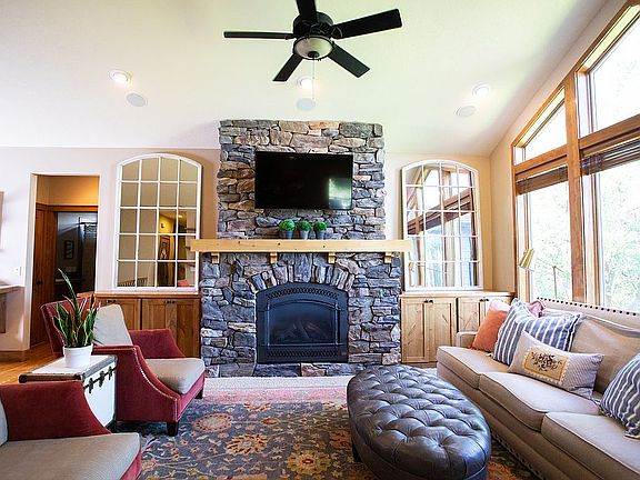 Main floor living room