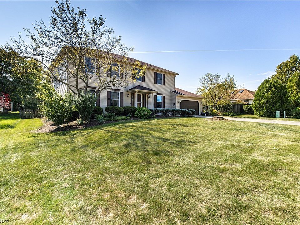 14757 Bennington Dr, Strongsville, OH 44136 Zillow