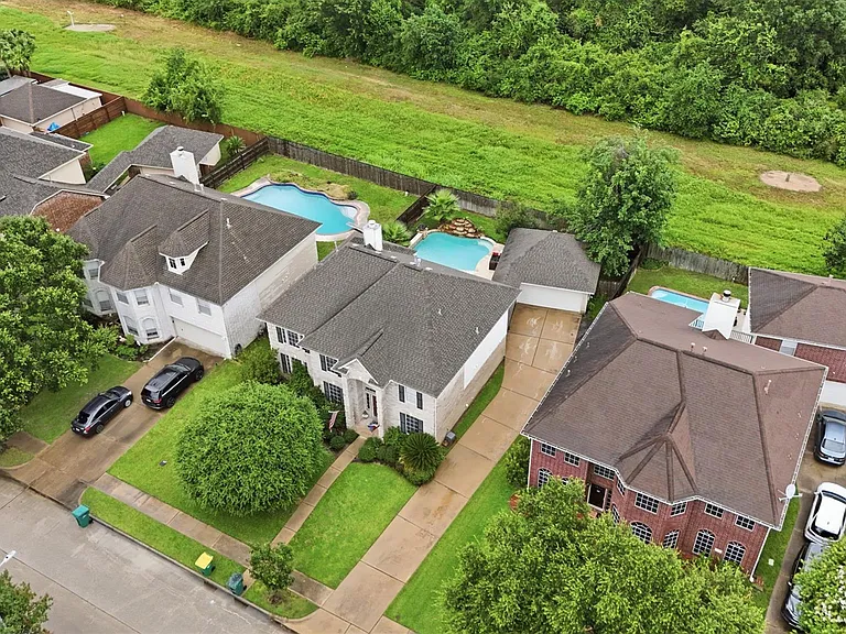 2538 Acadiana Ln — Photo 42