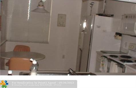 5th image of 10346 NW 24th Pl APT 202