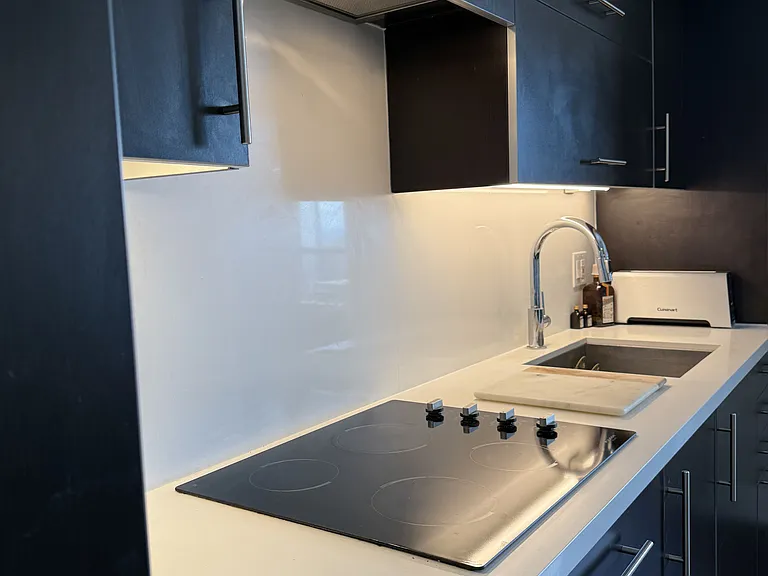 5 Sheppard Ave E #3918 — Photo 6