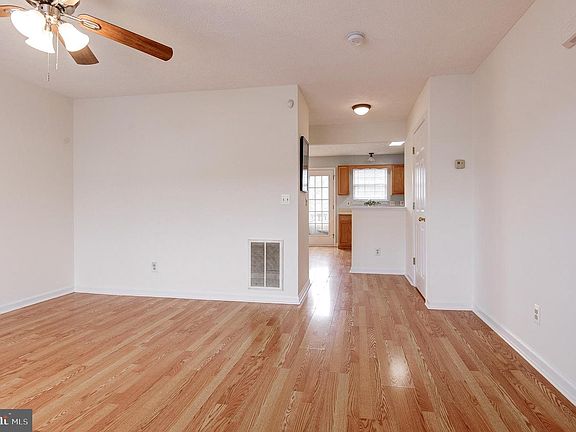 2nd image of 321 Copperfield Ln