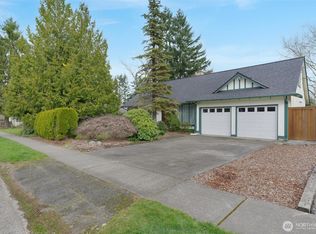 5516 156th Ave NE, Redmond, WA 98052
