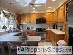 4th image of 2 Knollwood Dr