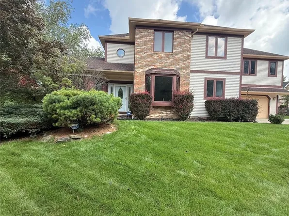 5630 Huntington Reserve Dr, Parma, OH 44134