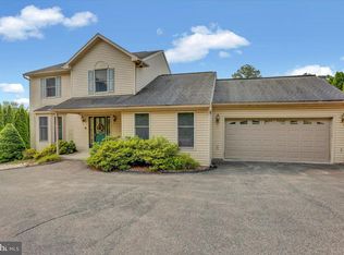 260 Louisa Ave, Pottsville, PA 17901