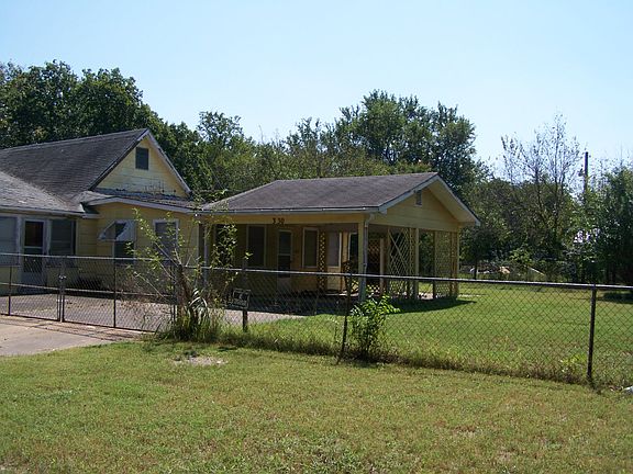 2nd image of 330 W Leslie St