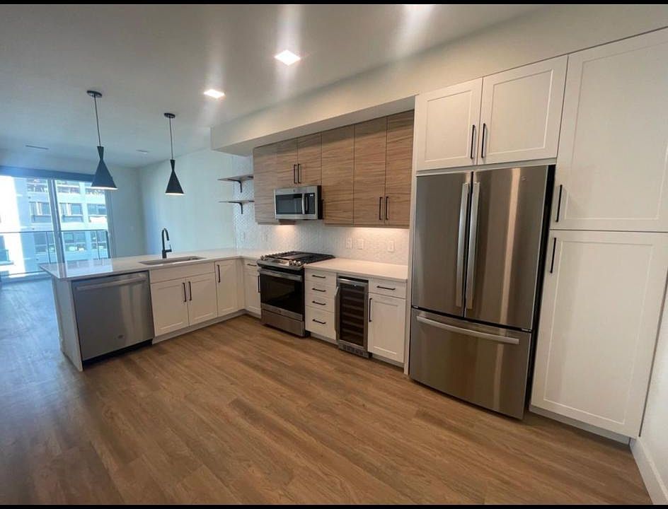 1st image of 1727 N Lafayette St #209