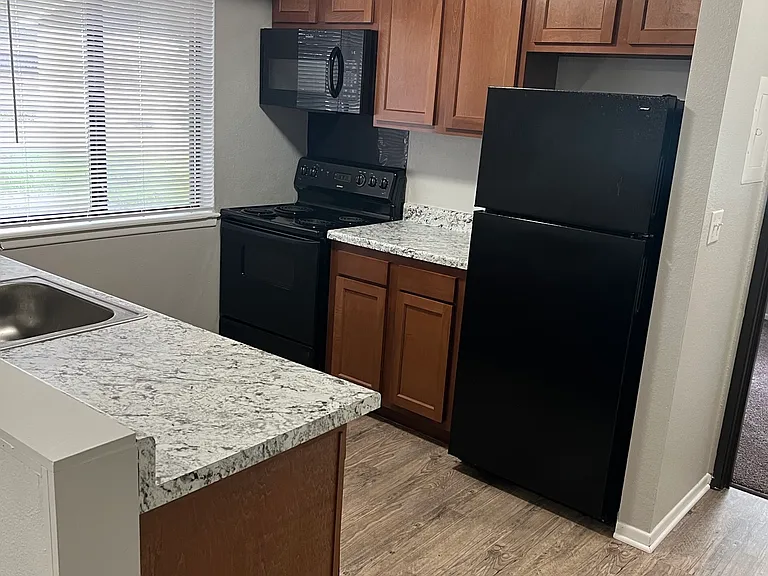 The Fountains Apartments — Photo 18
