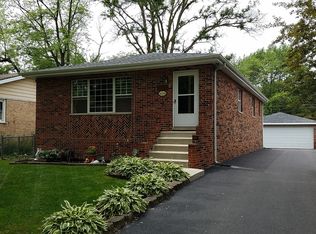 14348 Lawndale Ave, Midlothian, IL 60445