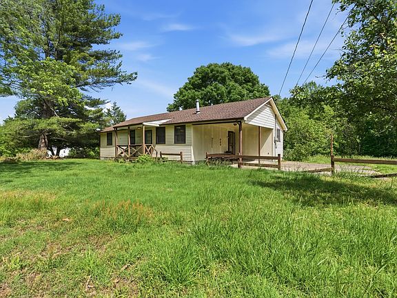 3rd image of 8377 Riley Adcock Rd