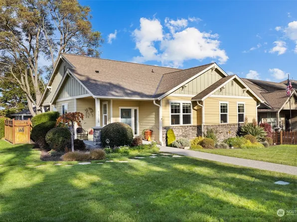 1318 32nd Street, Anacortes, WA 98221