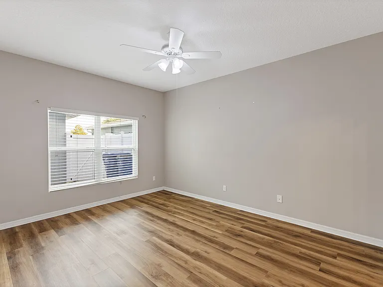 506 Rainbow Springs Loop — Photo 10