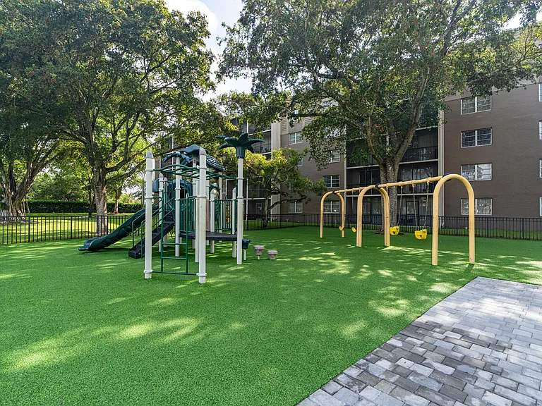 Legacy Lake Vista — Photo 18