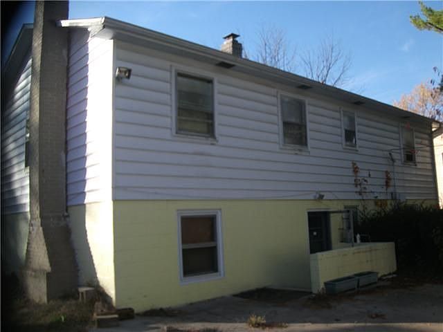 2nd image of 3531 N Eaton Ave