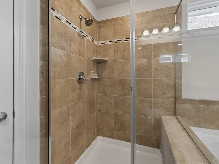 240 Tilth St — Photo 5