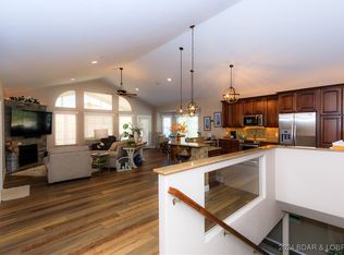 981 Great Ship St, Osage Beach, MO 65065