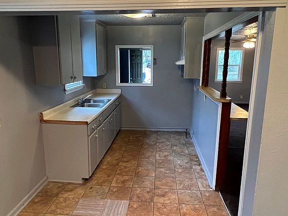 4th image of 6106 Canal Blvd