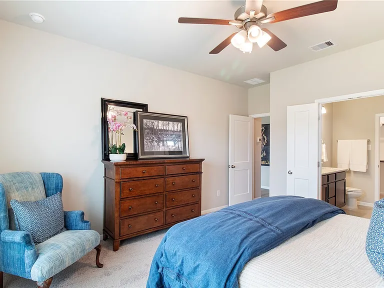 5322 Lyle Pl — Photo 18