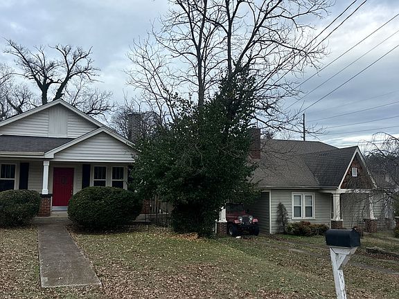3rd image of 935 Curdwood Blvd