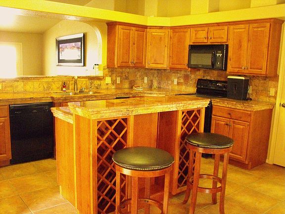 3rd image of 3315 Hassayampa Dr