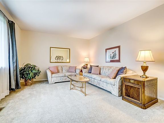 4th image of 5697 Brookbank Dr