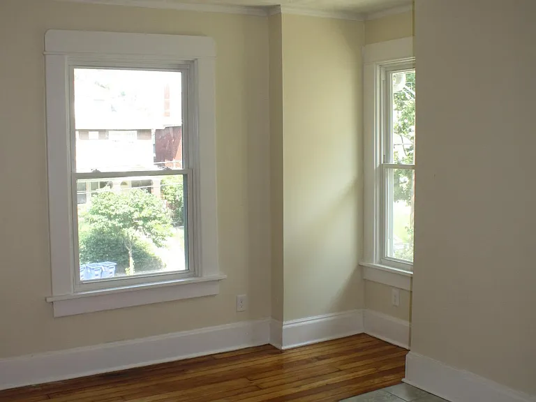 2394 Summit St — Photo 16
