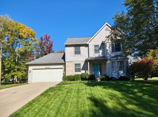 3920 Applegrove Ln, Lansing, MI 48911
