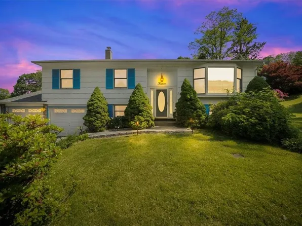 13 Sunrise Drive, Mahopac, NY 10541