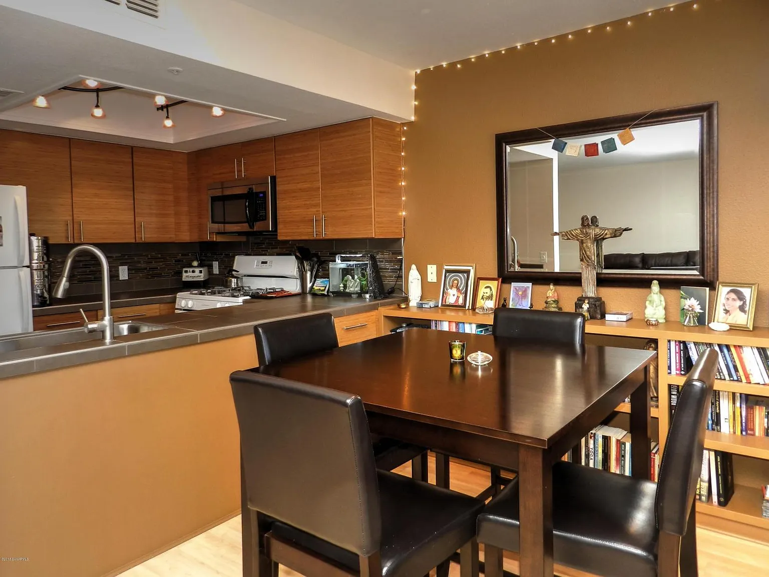 1 bed, 632 sqft, $1,750 — Photo 2