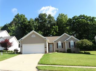 2782 Gray Ridge Ave SE, Massillon, OH 44646