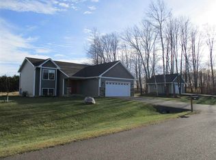 838 Hawk Ln, Medford, WI 54451