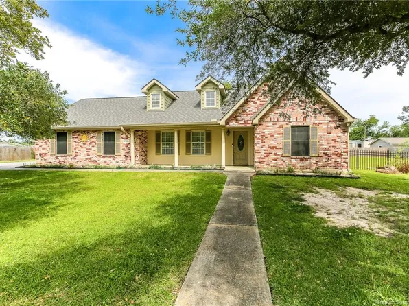 2926 Bowie St, Westlake, LA 70669