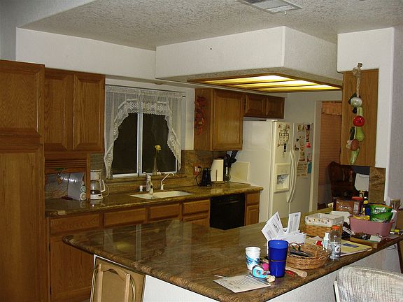 3rd image of 4112 Tea Garden Dr
