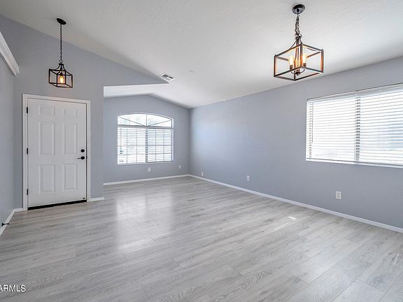 5th image of 5813 E GOOD PASTURE Lane