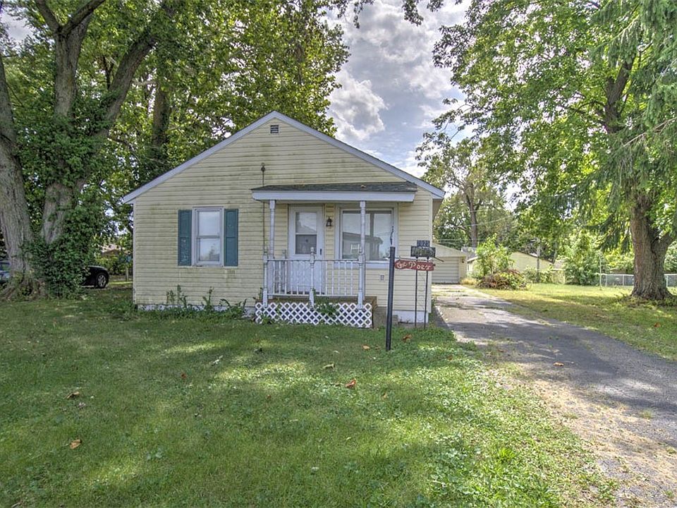 1st image of 2925 E Harrison Ave