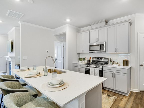 6th image of this home