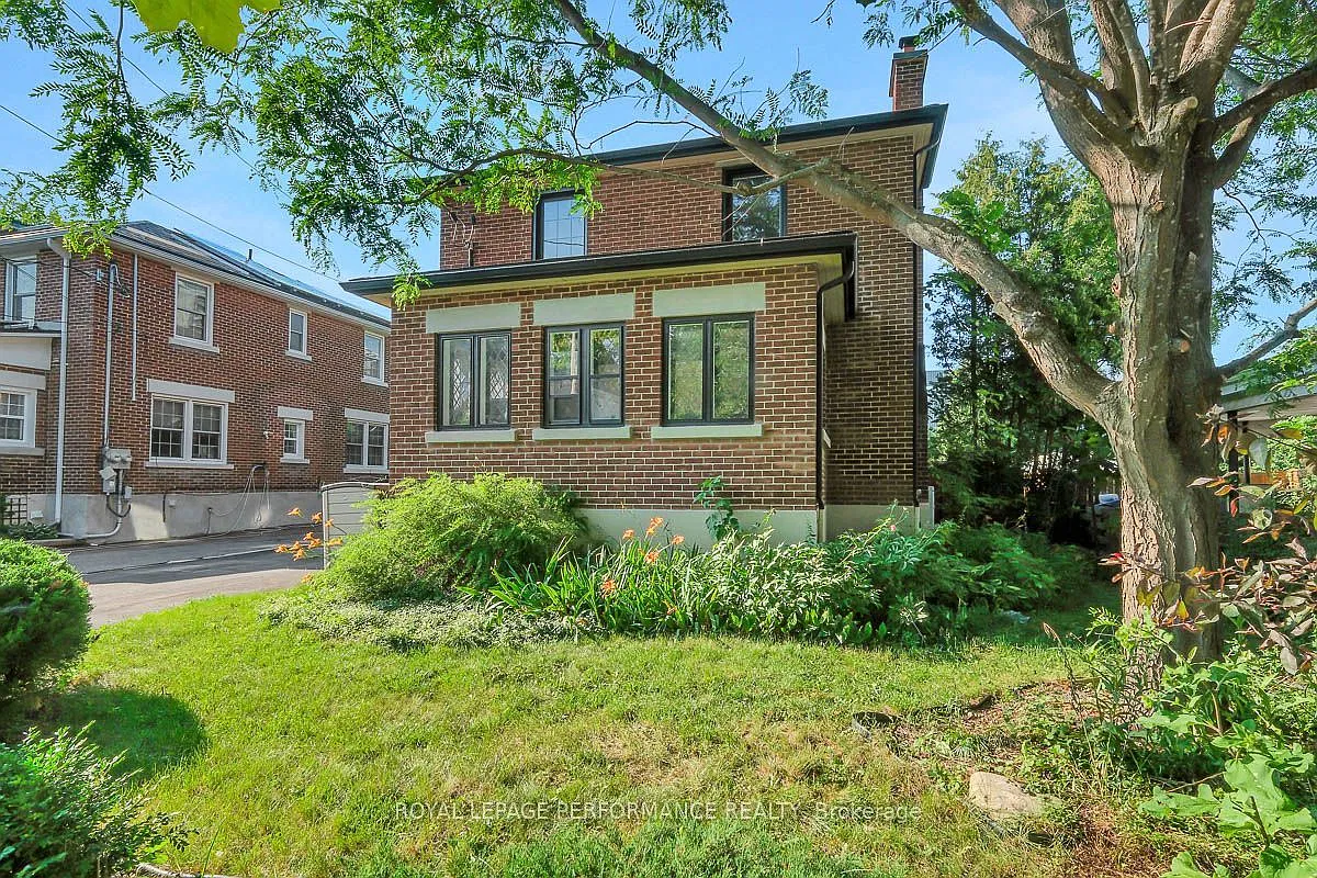 4 bed, $3,500 — Photo 1