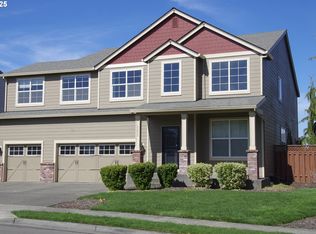1111 SE Walter Cir, Troutdale, OR 97060