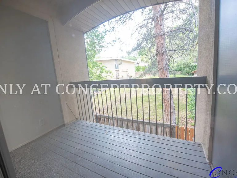 Foothill Terrace — Photo 96
