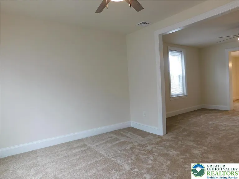 68 W Union Blvd — Photo 6