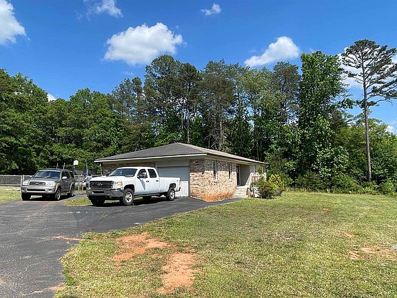 3rd image of 322 Hope Rd