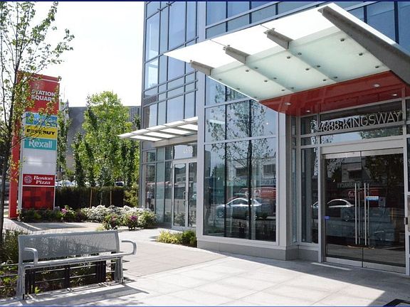 3rd image of 4688 Kingsway #809