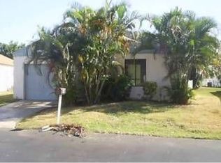 35 Paxford Ln, Boynton Beach, FL 33426