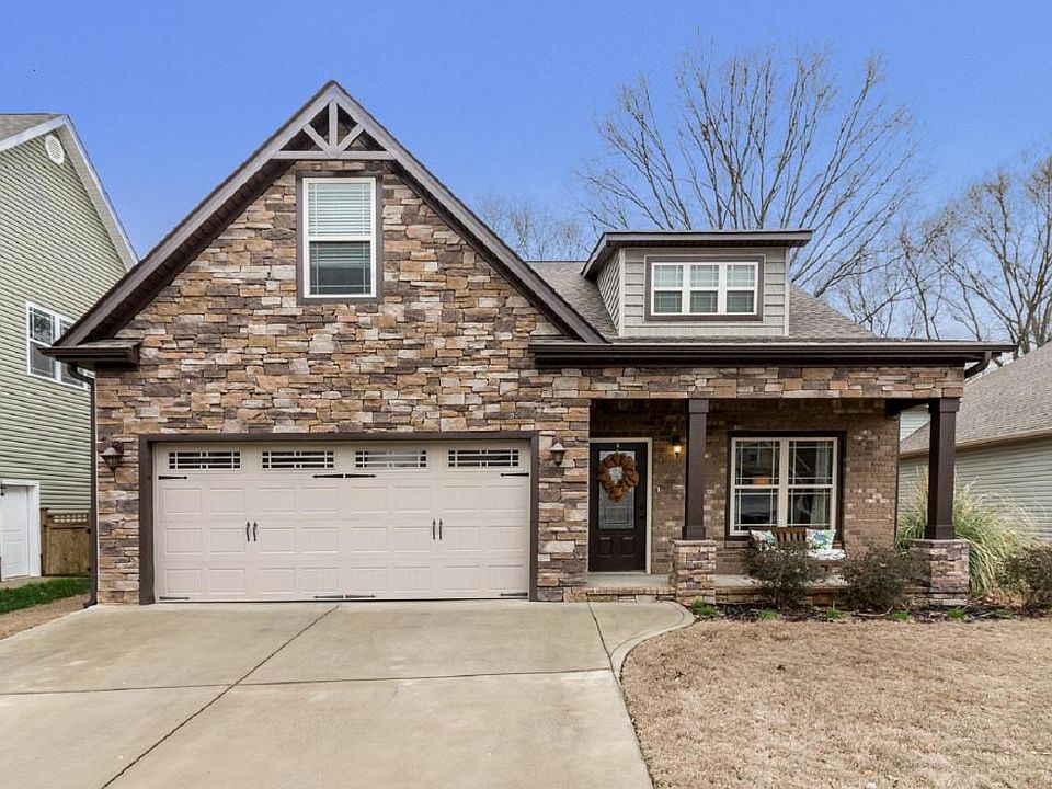 1st image of 2468 Waterhaven Dr