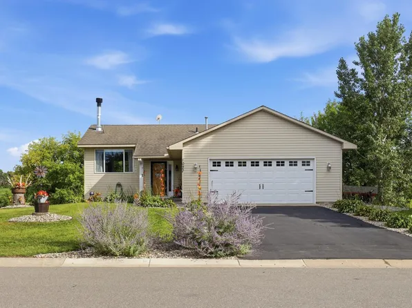 1027 Meadow St, Cologne, MN 55322