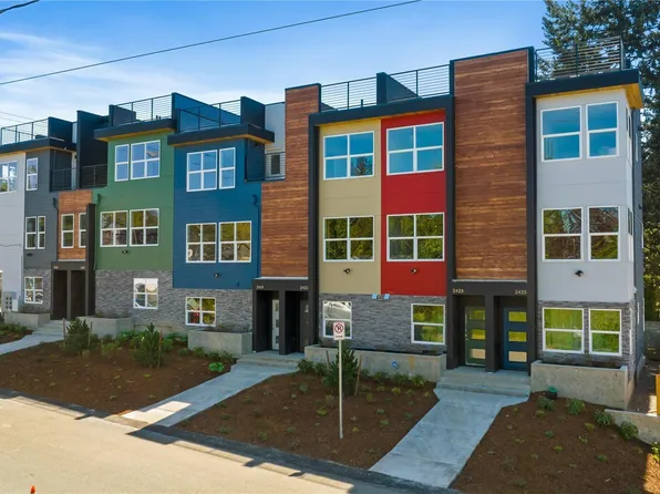 2425 SW Findlay Street, Seattle, WA 98106