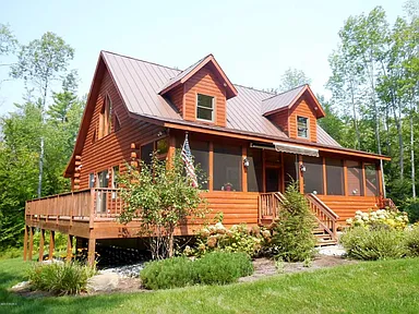 16 Pinewood Rd N Chestertown NY | Zillow