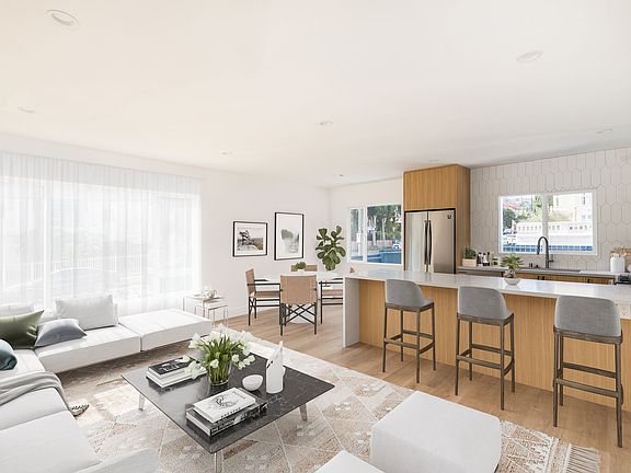 2nd image of 5358 Loma Linda Ave APT 2
