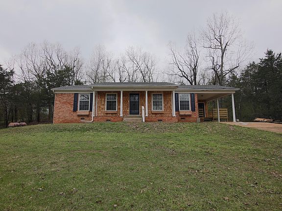 2nd image of 156 W Lakeshore Dr